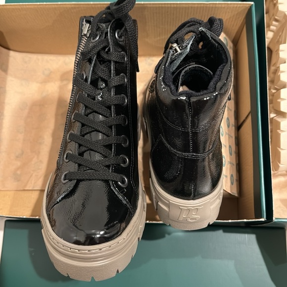 High top Sneaker. US SIZES. Black PATENT Leather. - Picture 6 of 7